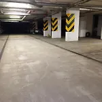 B & S - Free Garage Parking Apartman