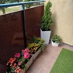 B & S - Free Garage Parking Apartman