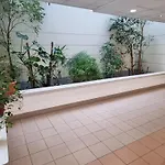 B & S - Free Garage Parking Apartman