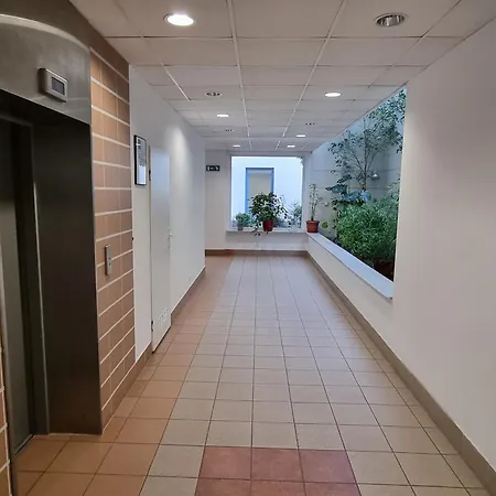 B & S - Free Garage Parking Szczecin