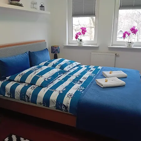 B & S - Free Garage Parking Apartamento Szczecin