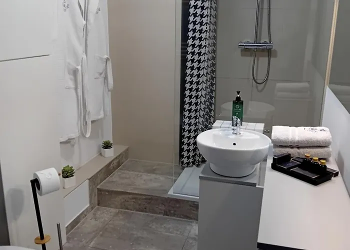 B & S - Free Garage Parking Apartamento Szczecin